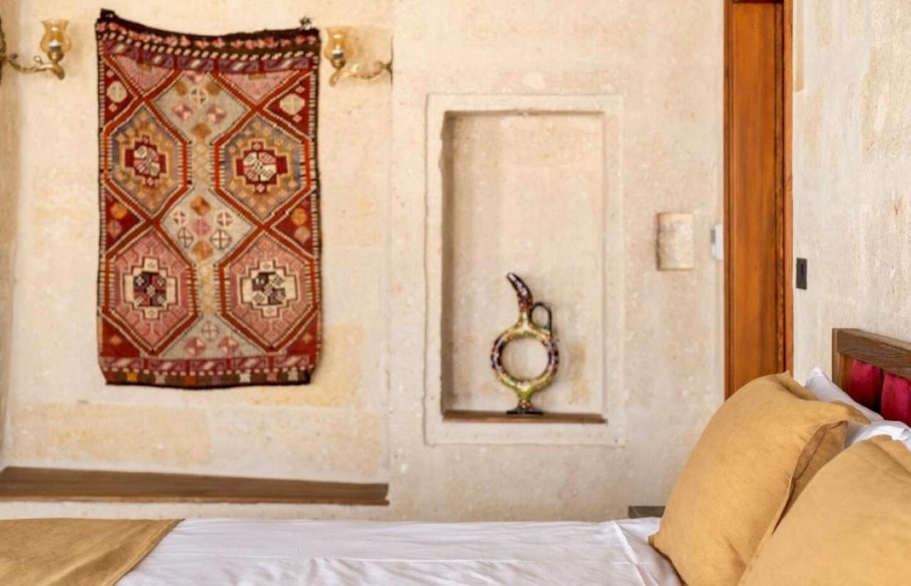 אורגופ Uzay Cave Suite Hotel מראה חיצוני תמונה