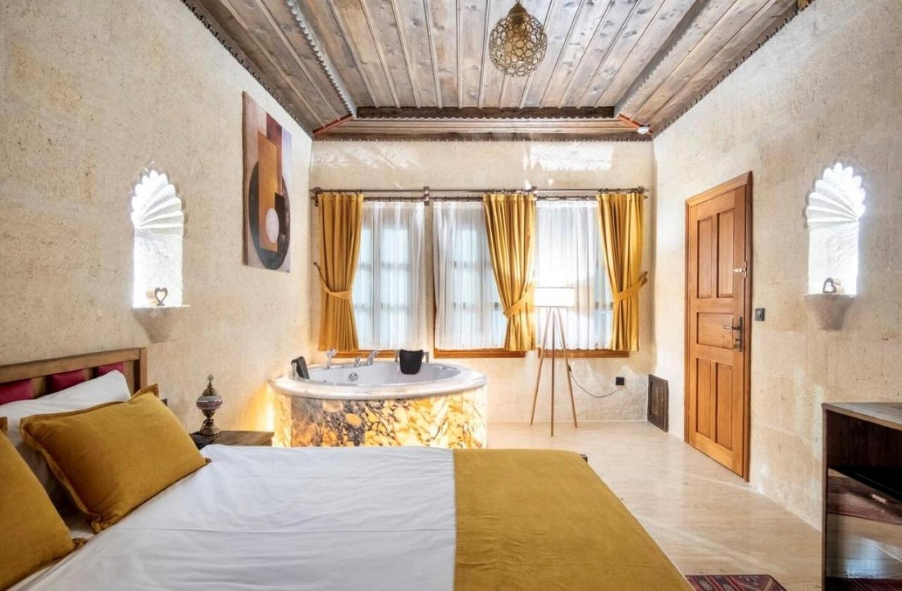 אורגופ Uzay Cave Suite Hotel מראה חיצוני תמונה