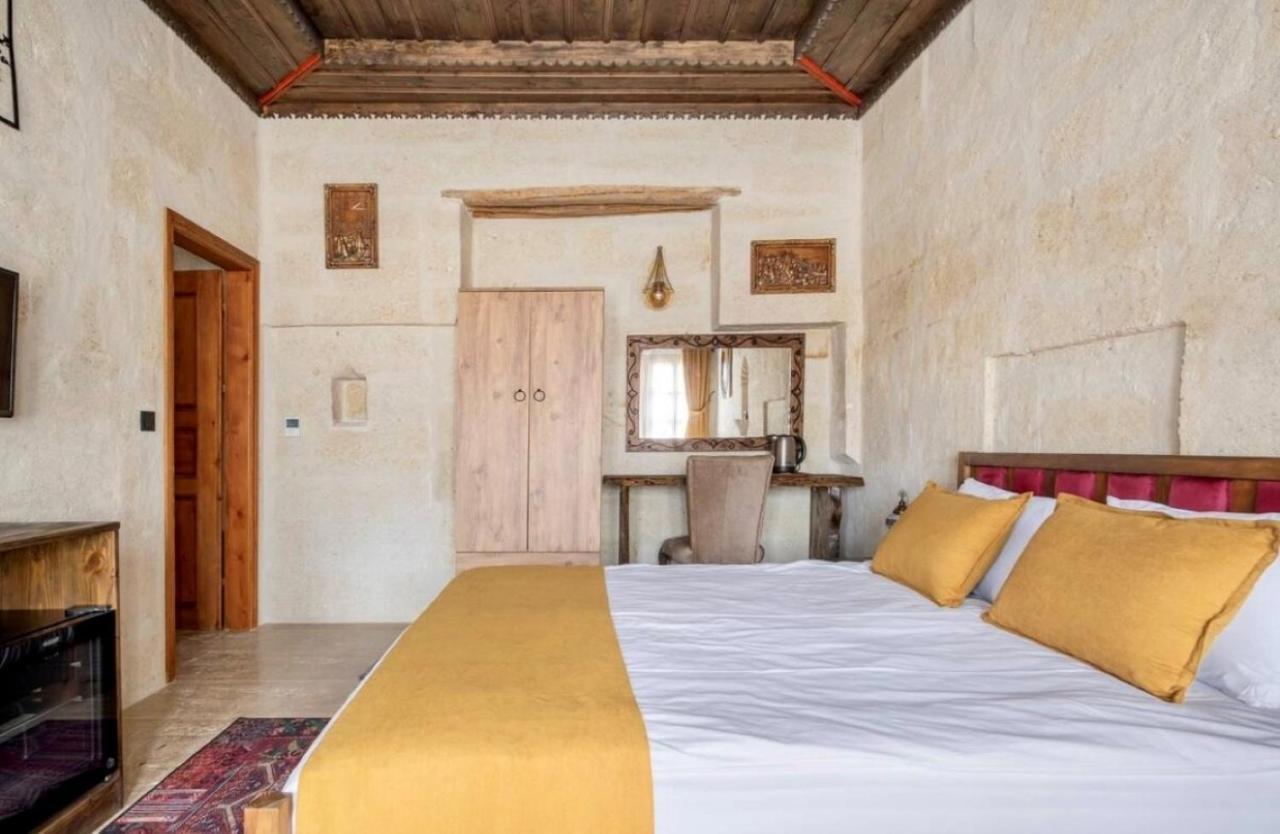 אורגופ Uzay Cave Suite Hotel מראה חיצוני תמונה