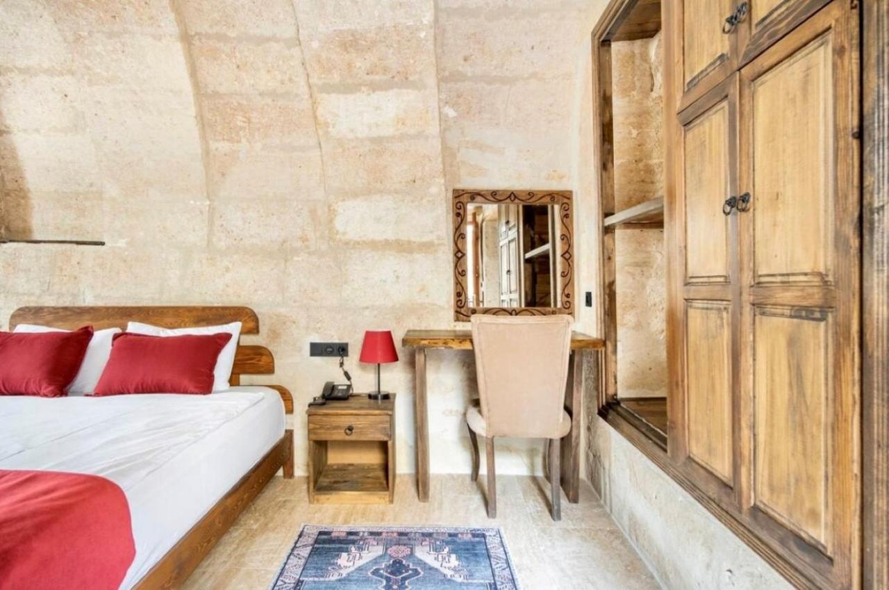 אורגופ Uzay Cave Suite Hotel מראה חיצוני תמונה
