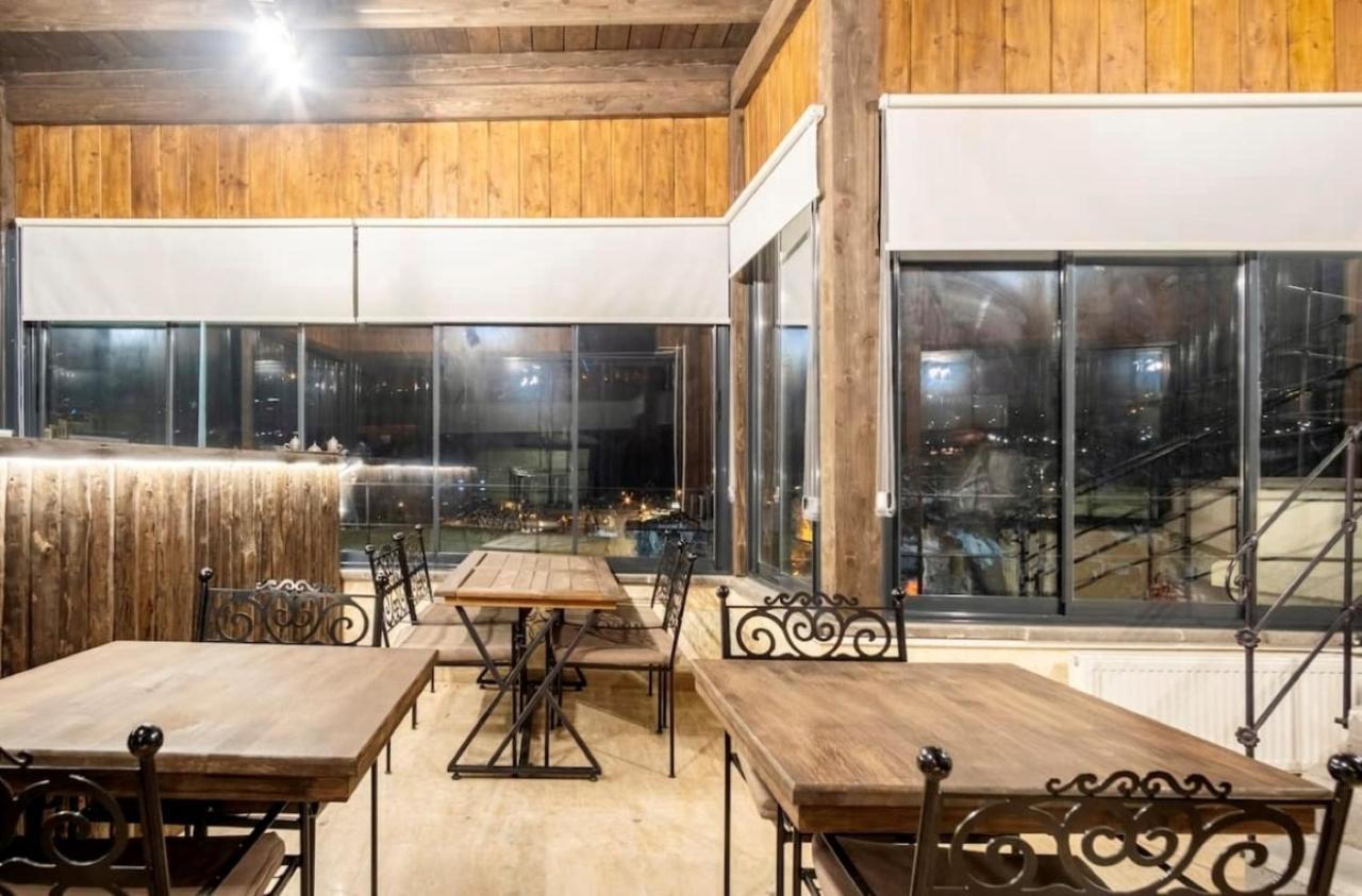 אורגופ Uzay Cave Suite Hotel מראה חיצוני תמונה