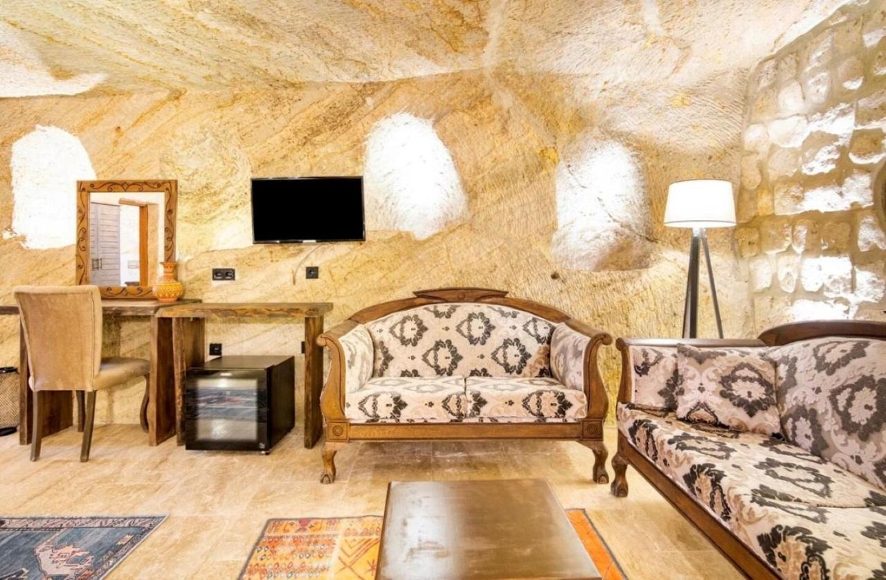 אורגופ Uzay Cave Suite Hotel מראה חיצוני תמונה